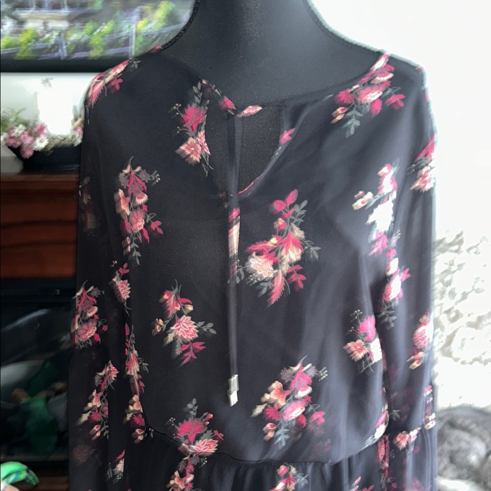 White House Black Market Floral Long Sleeve Dress - Picture 2 of 5
